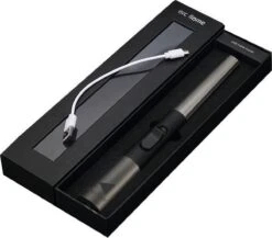 Oplaadbare Lange Elektrische Aansteker - Duurzame Plasma Aansteker – Luxe Aansteker - Inclusief Cadeauverpakking - BBQ – Kaarsen - Zwart 14 Oplaadbare Lange Elektrische Aansteker - Duurzame Plasma Aansteker – Luxe Aansteker - Inclusief Cadeauverpakking - BBQ – Kaarsen - Zwart -Keukengrill Winkel 1200x1053 1