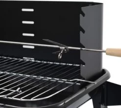 Verrijdbare Barbecue – Houtskool/Briketten - Verstelbare Grillplaat – Houten Tafel – Winscherm – Gewicht 5.9kg -Keukengrill Winkel 1200x1074