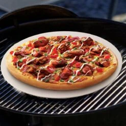 MaxxHome Pizzasteen - BBQ Steen - Pizzasteen Voor De Lekkerste Bereiding Van Een Pizza Op Jouw Barbecue Of In De Oven - Pizza Steen Rond - Medium (33 Cm) -Keukengrill Winkel 1200x1200 190