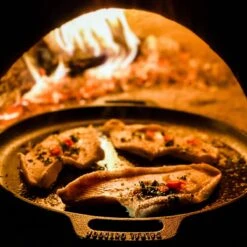 Valhal Outdoor Skillet / Plancha / Koekenpan - Gietijzer - Diameter 35cm, Twee Handvatten, VH35F 21 Valhal Outdoor Skillet / Plancha / Koekenpan - Gietijzer - Diameter 35cm, Twee Handvatten, VH35F -Keukengrill Winkel 1200x1200 267