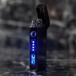 Merkloos Cuberna Elektrische Plasma USB Aansteker Met Batterij Indicator Ice Black - Wind En Storm Bestendig - Geschikt Voor Kaarsen, Vuurwerk, Sigaretten En BBQ -Keukengrill Winkel 1200x1200 316