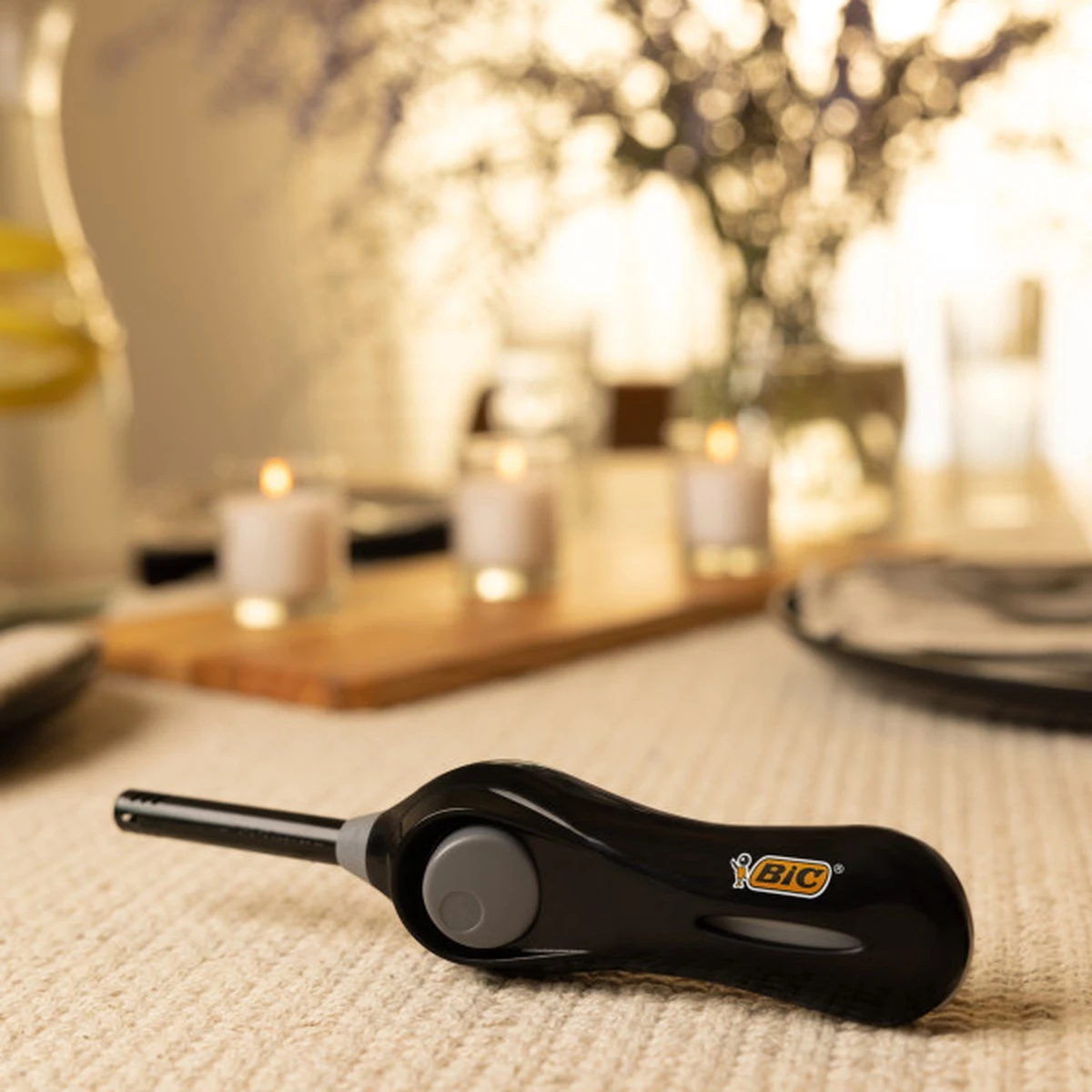 BIC Multifuntionele Aansteker Megalighter Voor Oa BBQ En Kaarsen - 2 Stuks - Lange Aanstekers - Kindveilig 7 BIC Multifuntionele Aansteker Megalighter Voor Oa BBQ En Kaarsen - 2 Stuks - Lange Aanstekers - Kindveilig - Afbeelding 7