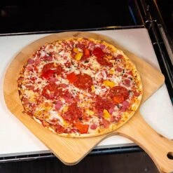 Buxibo 2in1 Pizzasteen - Voor BBQ & Oven - Inclusief Serveer Plank - Pizzabord/Pizzaplank - 30.5 X 38.1 X 1.4 Cm -Keukengrill Winkel 1200x1200 445