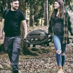 Burnhard Draagbare 2-Branders Gasbarbecue - Afdekhoes - BBQ Wayne -Keukengrill Winkel 1200x1200 678