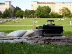 Weber Go-anywhere Houtskoolbarbecue - Zwart -Keukengrill Winkel 1200x901 2