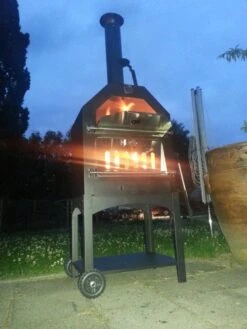 Merkloos MaxxGarden Pizza Oven - Smoker Barbecue Houtskool 45 X 65 X 158cm -Keukengrill Winkel 900x1200 14