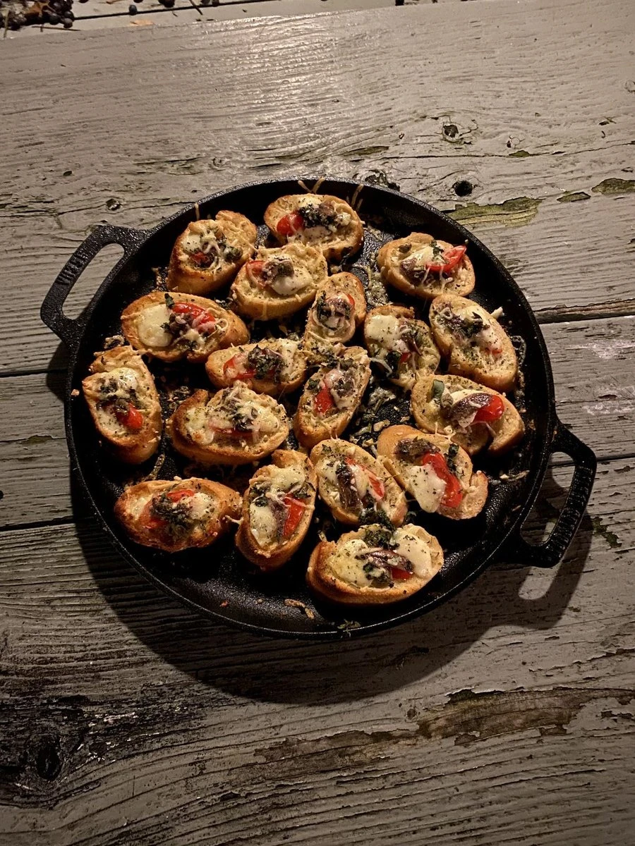 Valhal Outdoor Skillet / Plancha / Koekenpan - Gietijzer - Diameter 35cm, Twee Handvatten, VH35F 10 Valhal Outdoor Skillet / Plancha / Koekenpan - Gietijzer - Diameter 35cm, Twee Handvatten, VH35F - Afbeelding 10